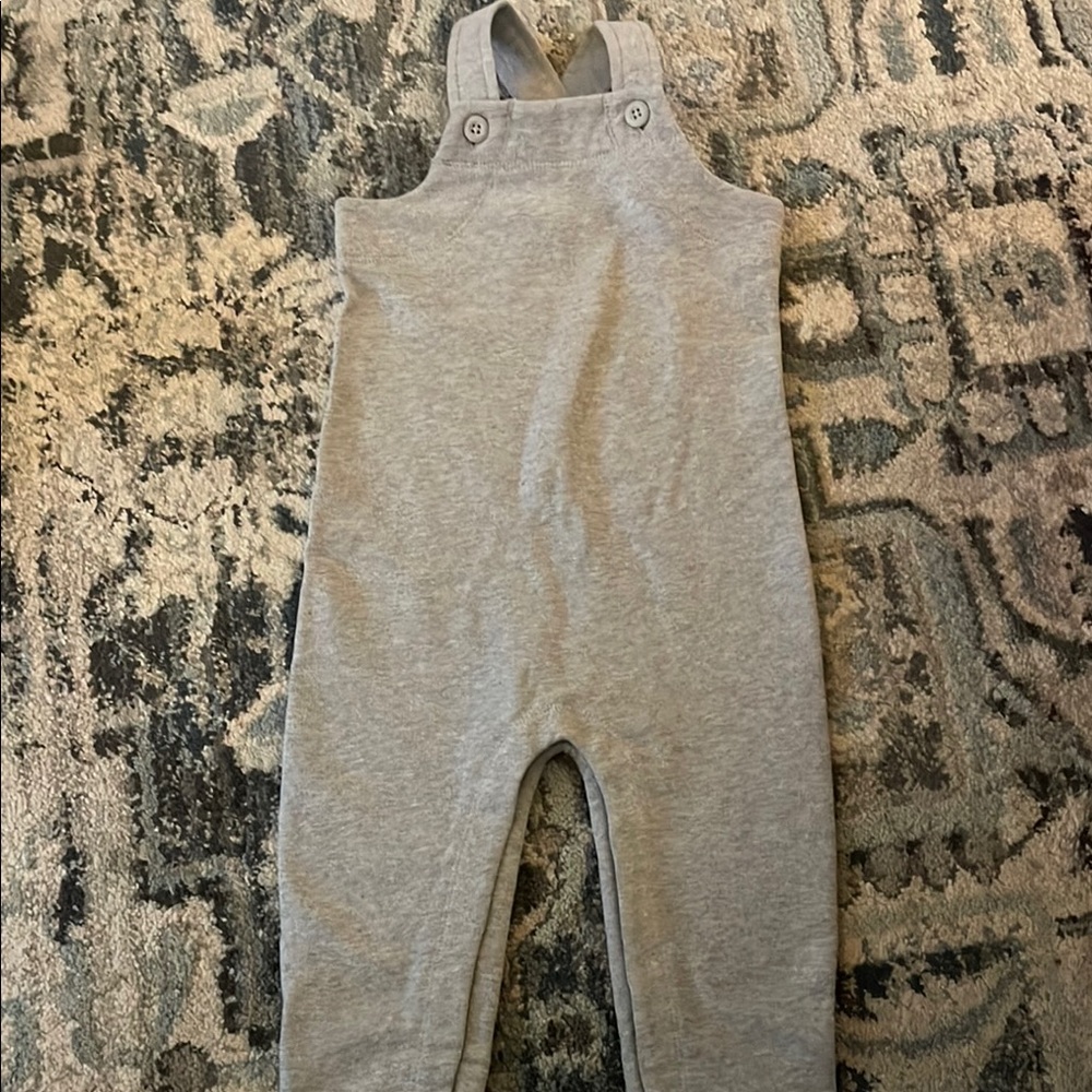 Moon and Back Hanna Andersson Gray Kids Overalls 2T BRAND NEW